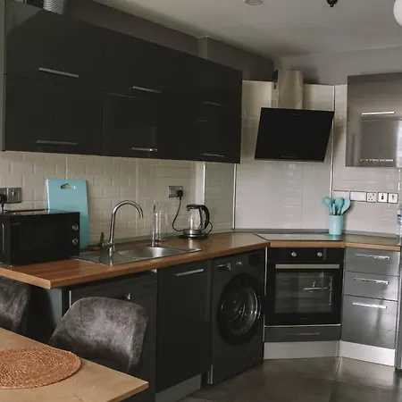 2+1 Cc Towers Apartment *